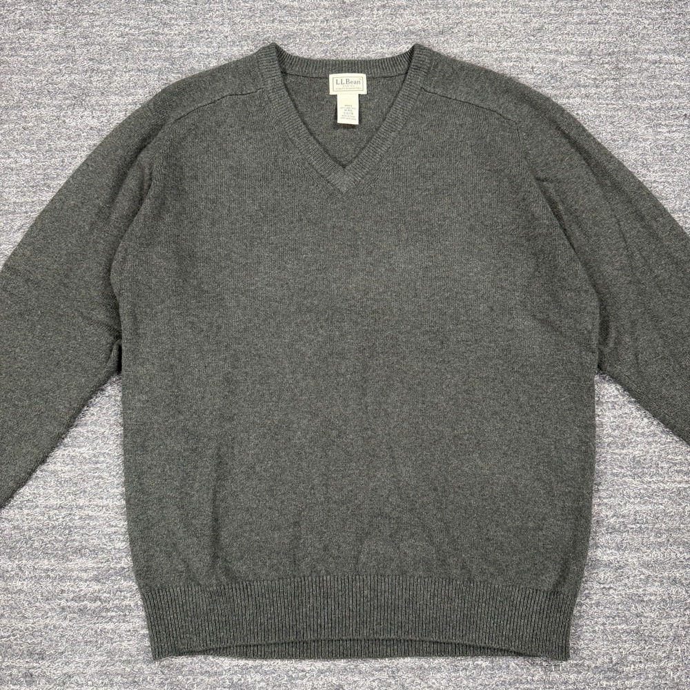 L.L. Bean Lambswool Sweater Vest Men Medium Green V-Neck Classic Knit Wool